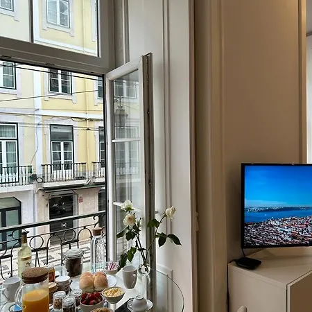 Quarto Grande Com Varanda, Wc Partilhado Lisbon