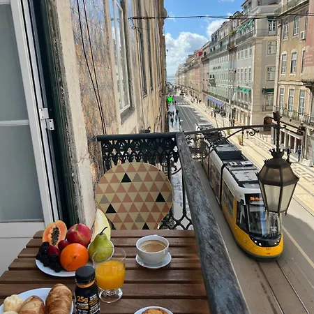 Accommodatie bij particulieren Quarto Grande Com Varanda, Wc Partilhado *